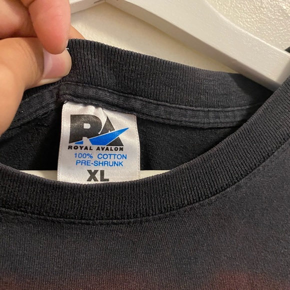 Kiss Tee Shirt - Picture 4 of 4